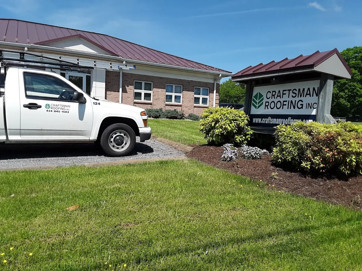 Quality Gutter & Downspout Repair by experienced craftsmen in London Towne